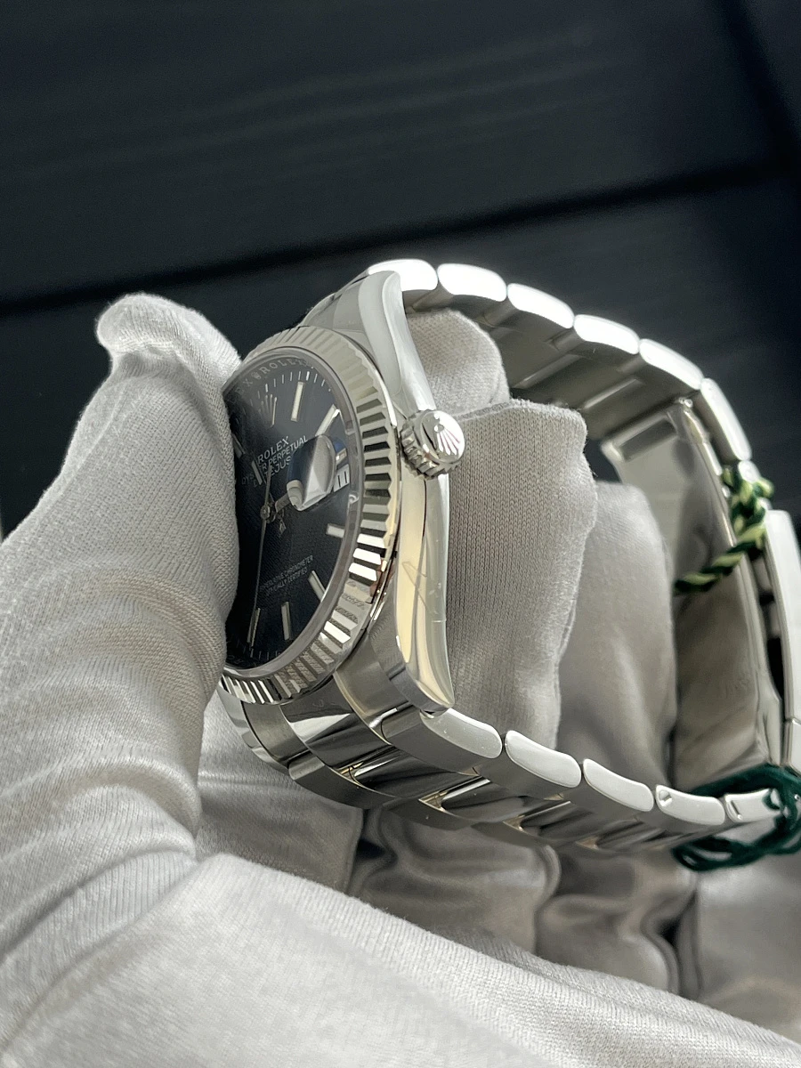 Купить элитные часы Rolex Datejust 36mm Steel &amp; White Gold 126234: в наличии в Москве!