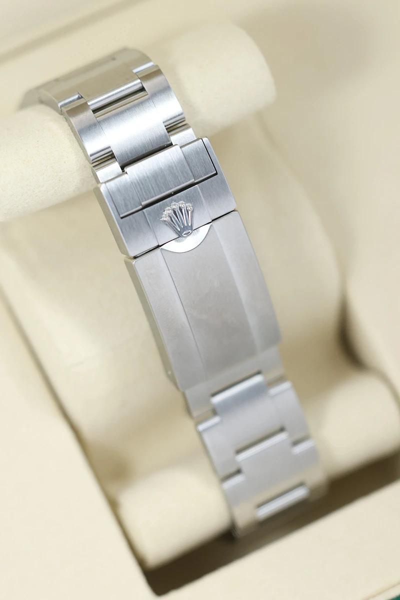 Купить элитные часы Rolex Oyster Perpetual Air King  126900: в наличии в Москве!