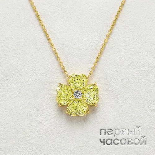 Подвеска с бриллиантами 4,18 ct.