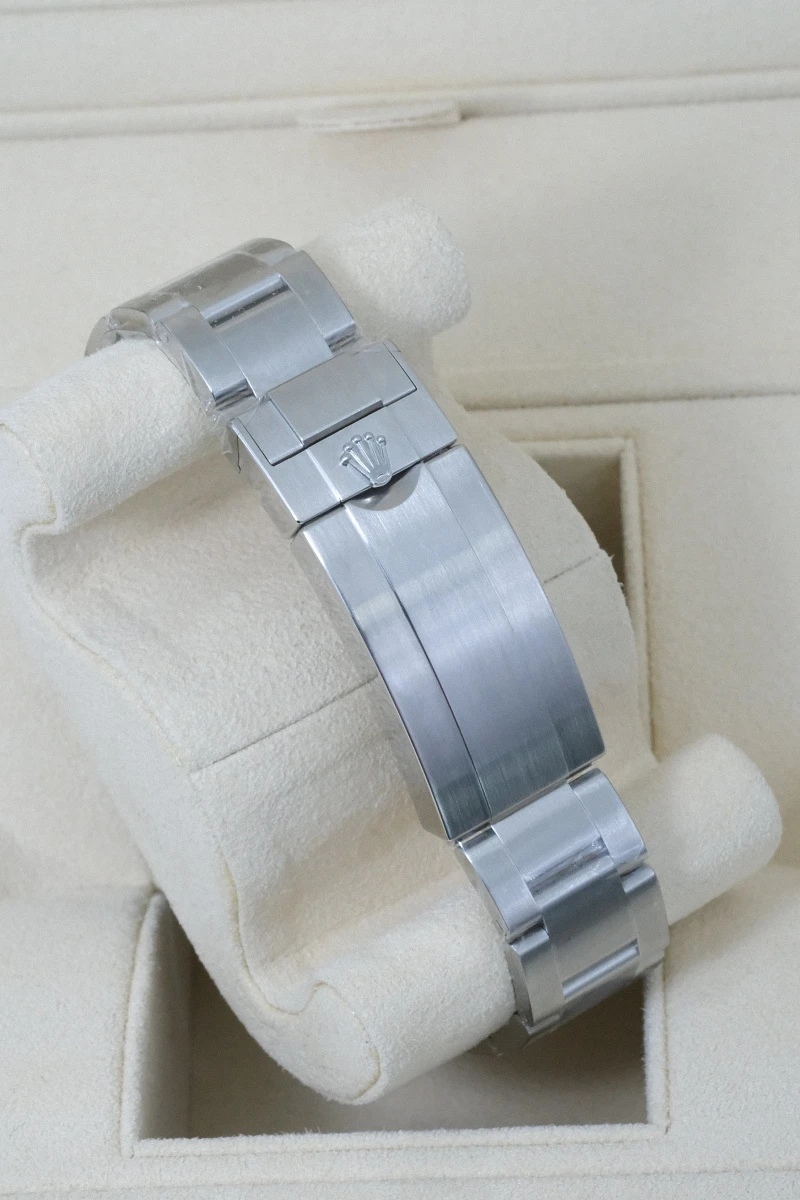 Купить элитные часы Rolex Submariner No Date Steel 124060: в наличии в Москве!