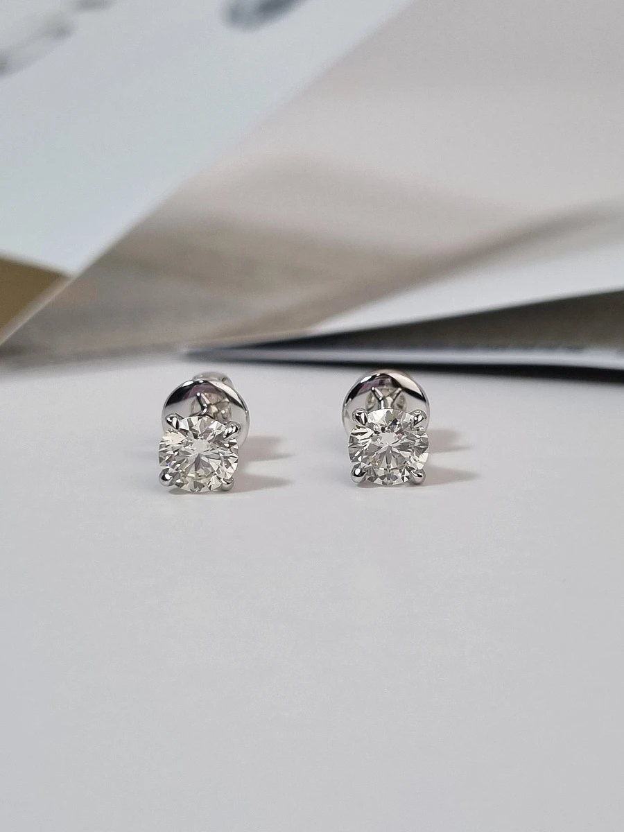 Купить украшение NO NAME СЕРЬГИ 0,54/0,54 ct. K/VS1 : в наличии в Москве!