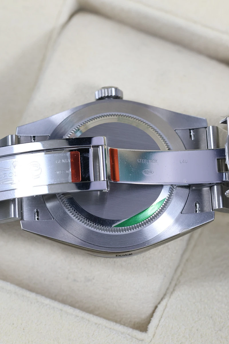 Rolex Oyster Perpetual 41 Mm Med Blue Dial 134300 — фото 6