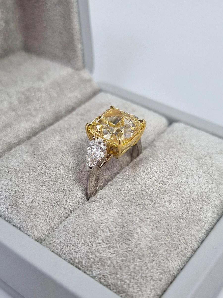 Купить украшение NO NAME Кольцо с бриллиантом 7,50 ct. FBY/Si1 : в наличии в Москве!