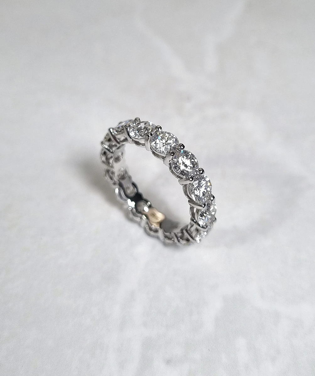 Купить украшение NO NAME Кольцо с бриллиантами 4,63 ct. : в наличии в Москве!