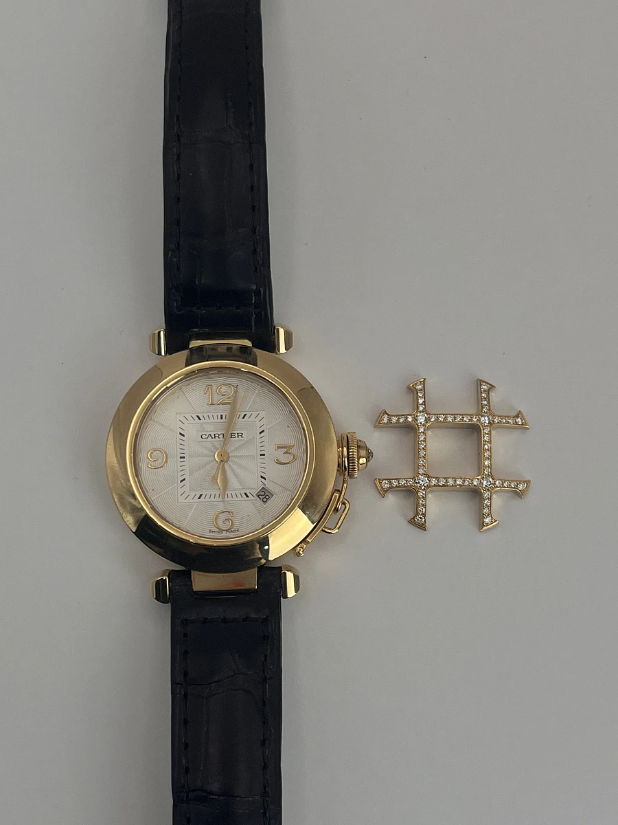 Купить элитные часы Cartier  Pasha Grille Diamonds 2399: в наличии в Москве!