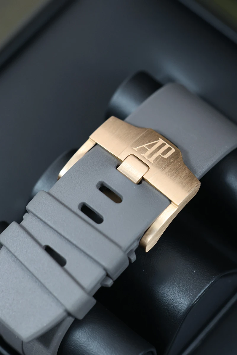 Купить элитные часы Audemars Piguet Royal Oak Offshore Michael Schumacher Rose Gold Titanium Limited Edition 26568OM.OO.A004CA.01: в наличии в Москве!