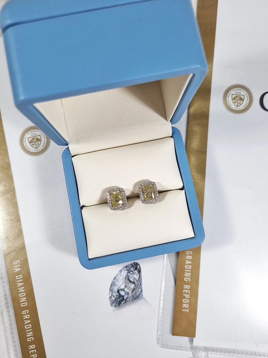 Купить украшение NO NAME Серьги 2,01/2,01 ct. Y to Z : в наличии в Москве!