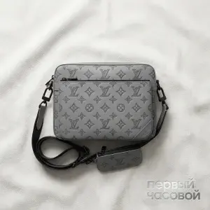 Louis Vuitton Trio Messenger Anthracite Gray