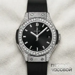 Hublot Classic Fusion Titanium Pave